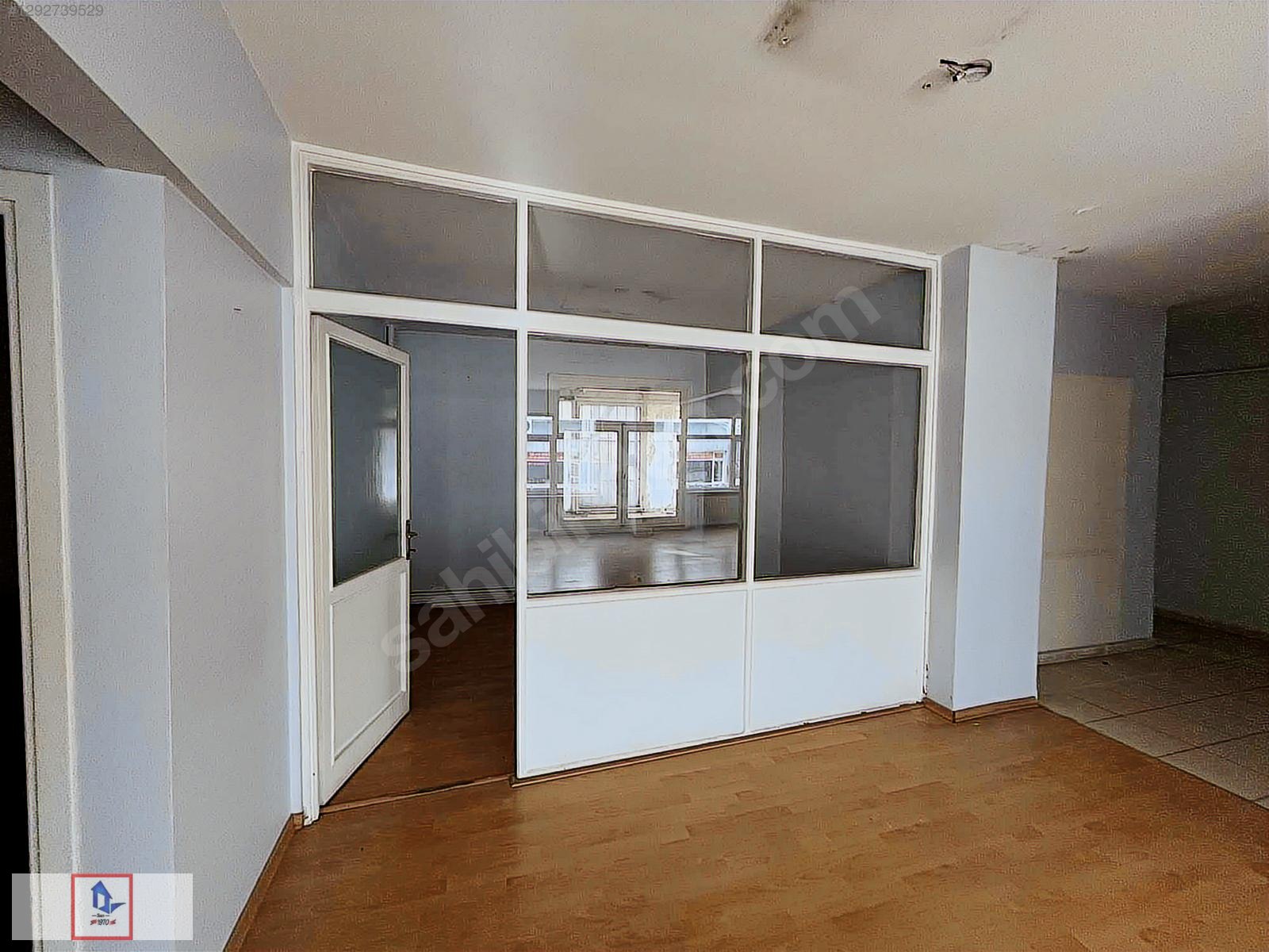 Bahariye'de Starbucks Yanında 1. Kat Geniş Cepheli 170 m² İş Yeri — görsel 11