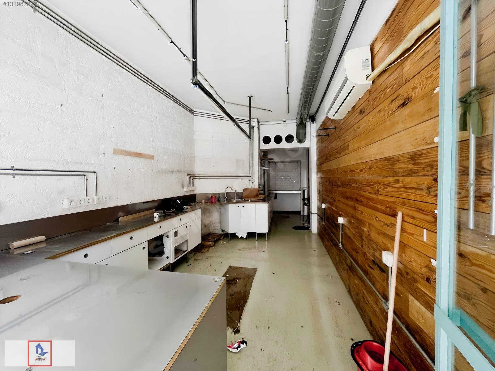 Çarşıda Güneşlibahçe Sokak'ta Giriş 30 m² + Alt Kat 20 m² Dükkan — görsel 3