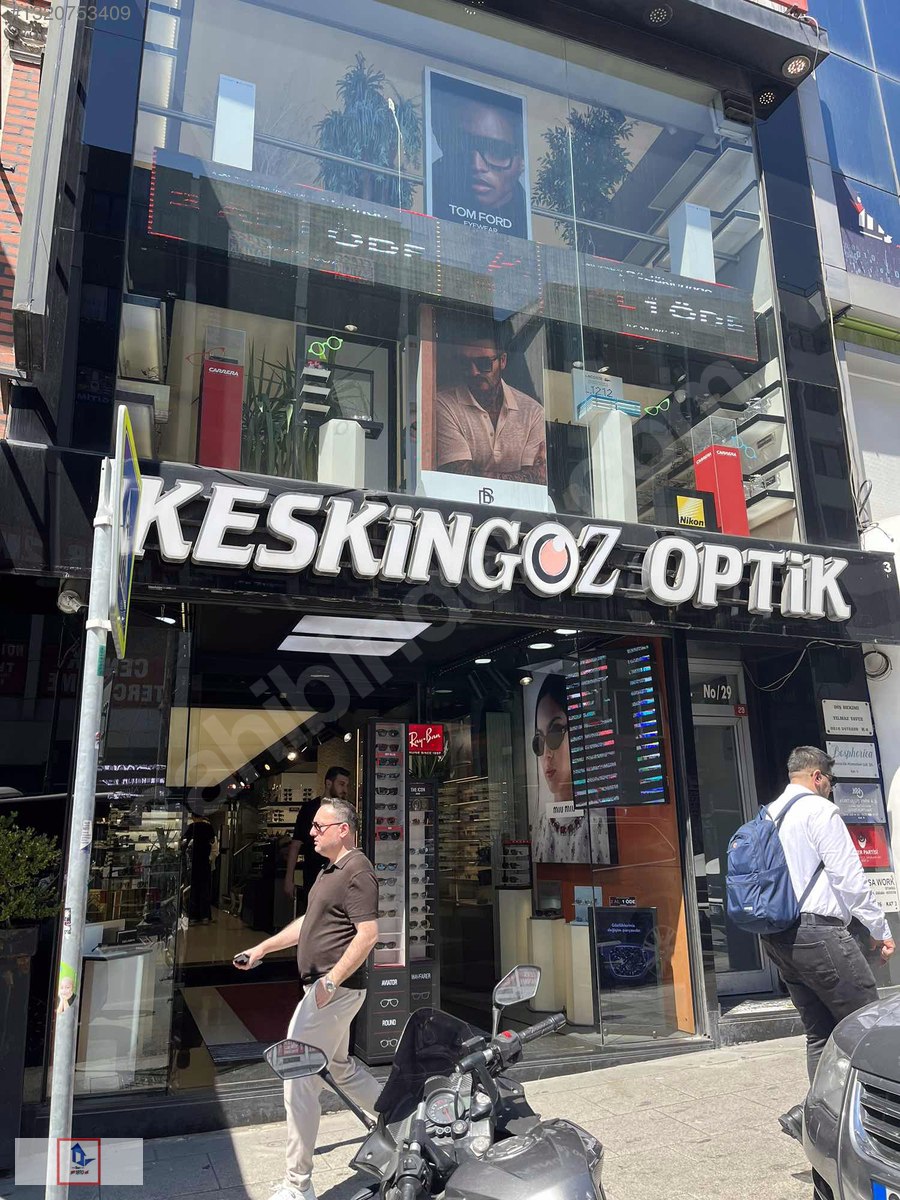Kadıköy Söğütlüçeşme Caddesi'nde Kiralık 480 m² Dükkan — görsel 3
