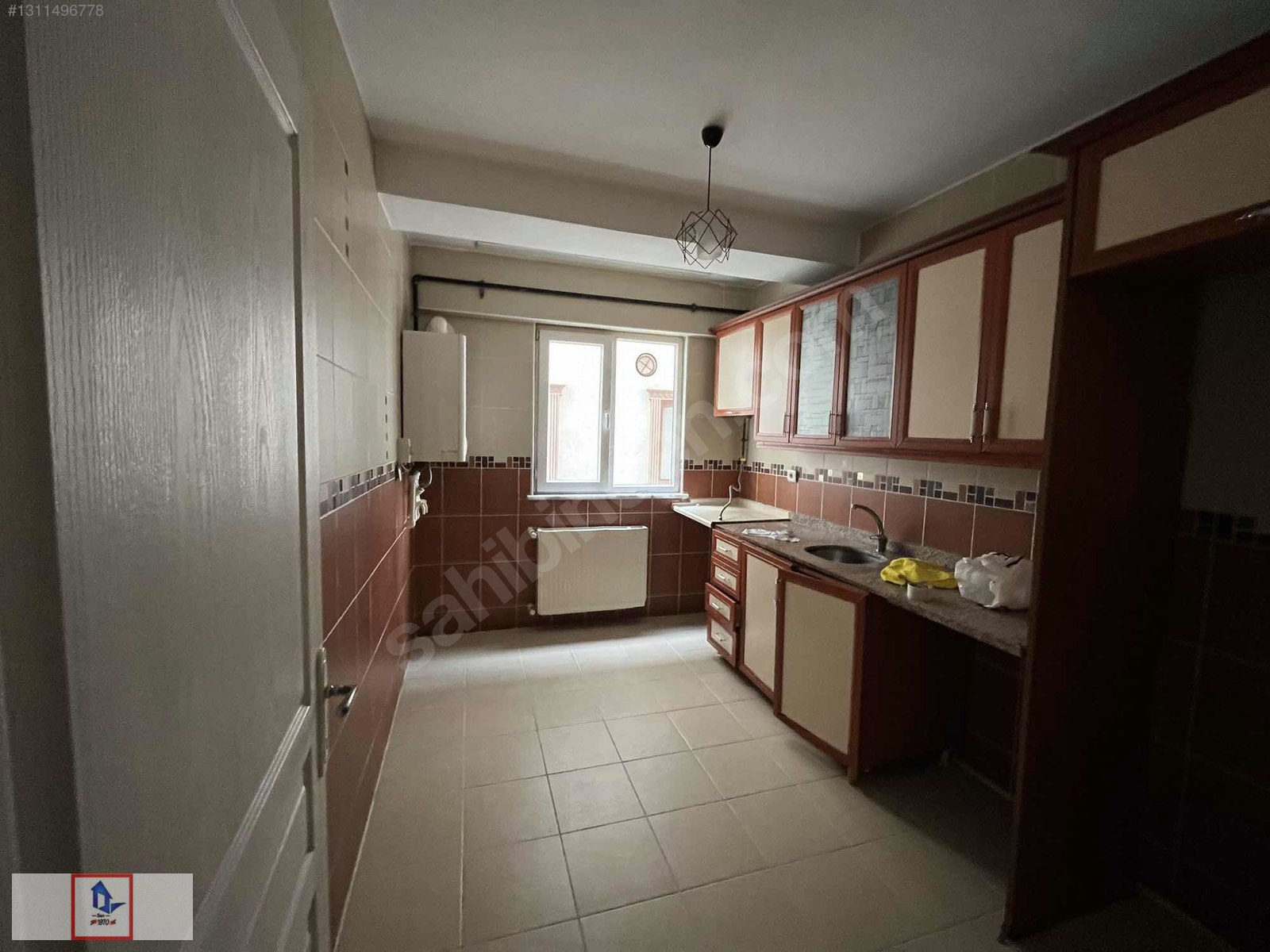 Ümraniye Adalar Sokak'ta 2+1, 1. Kat, 80 m² Kombili Boş Daire — görsel 7